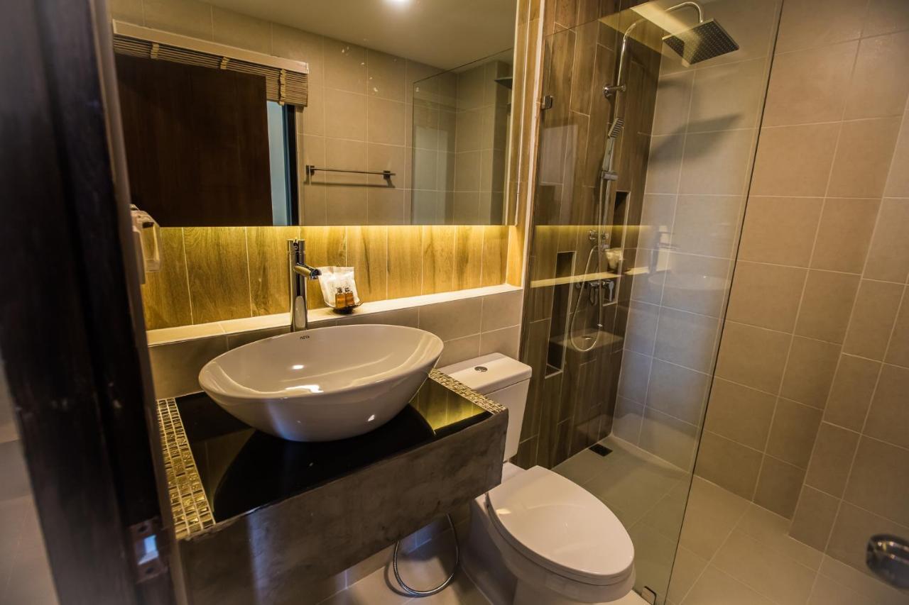 C Hotel Boutique And Comfort Chiang Mai Exterior photo