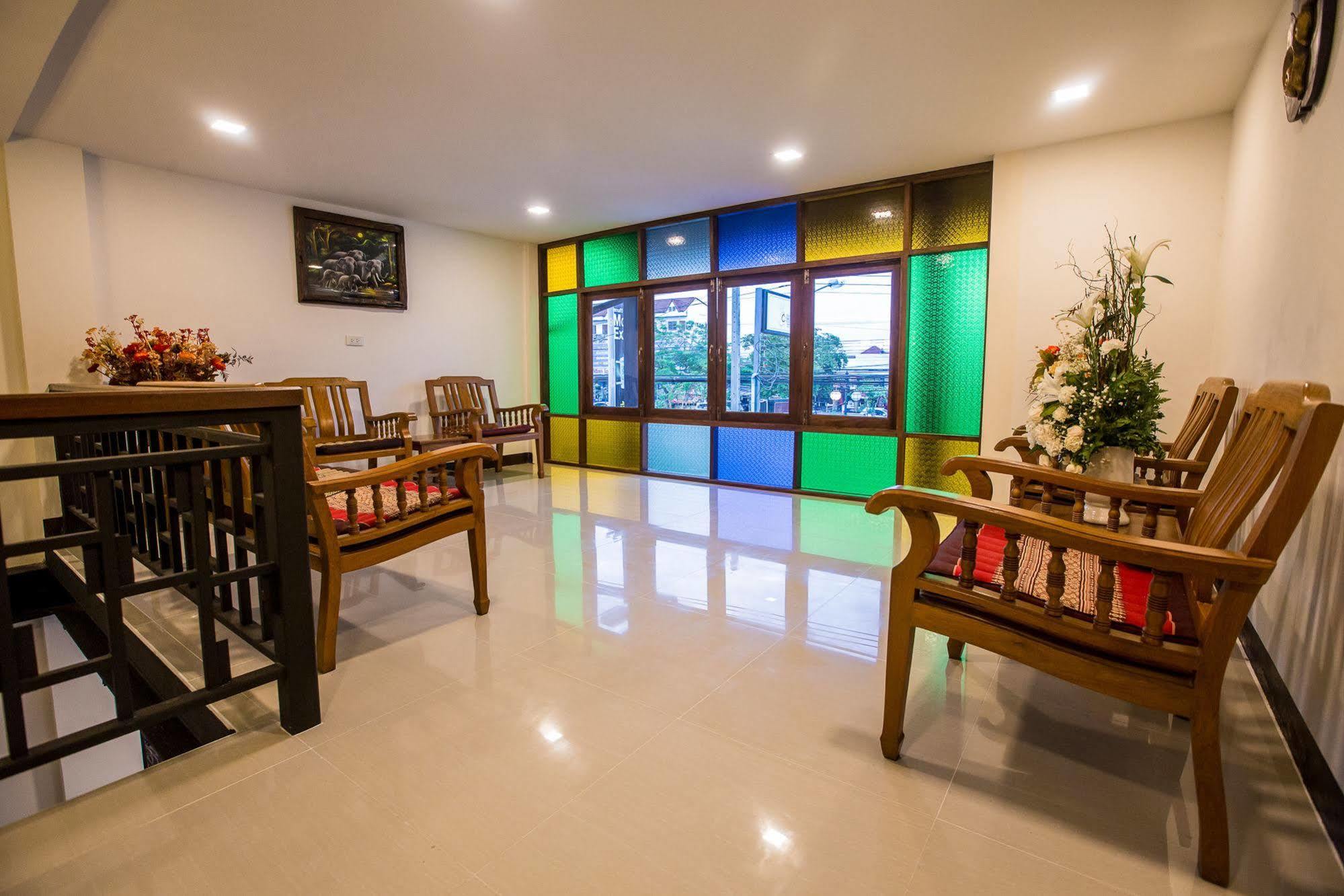 C Hotel Boutique And Comfort Chiang Mai Exterior photo