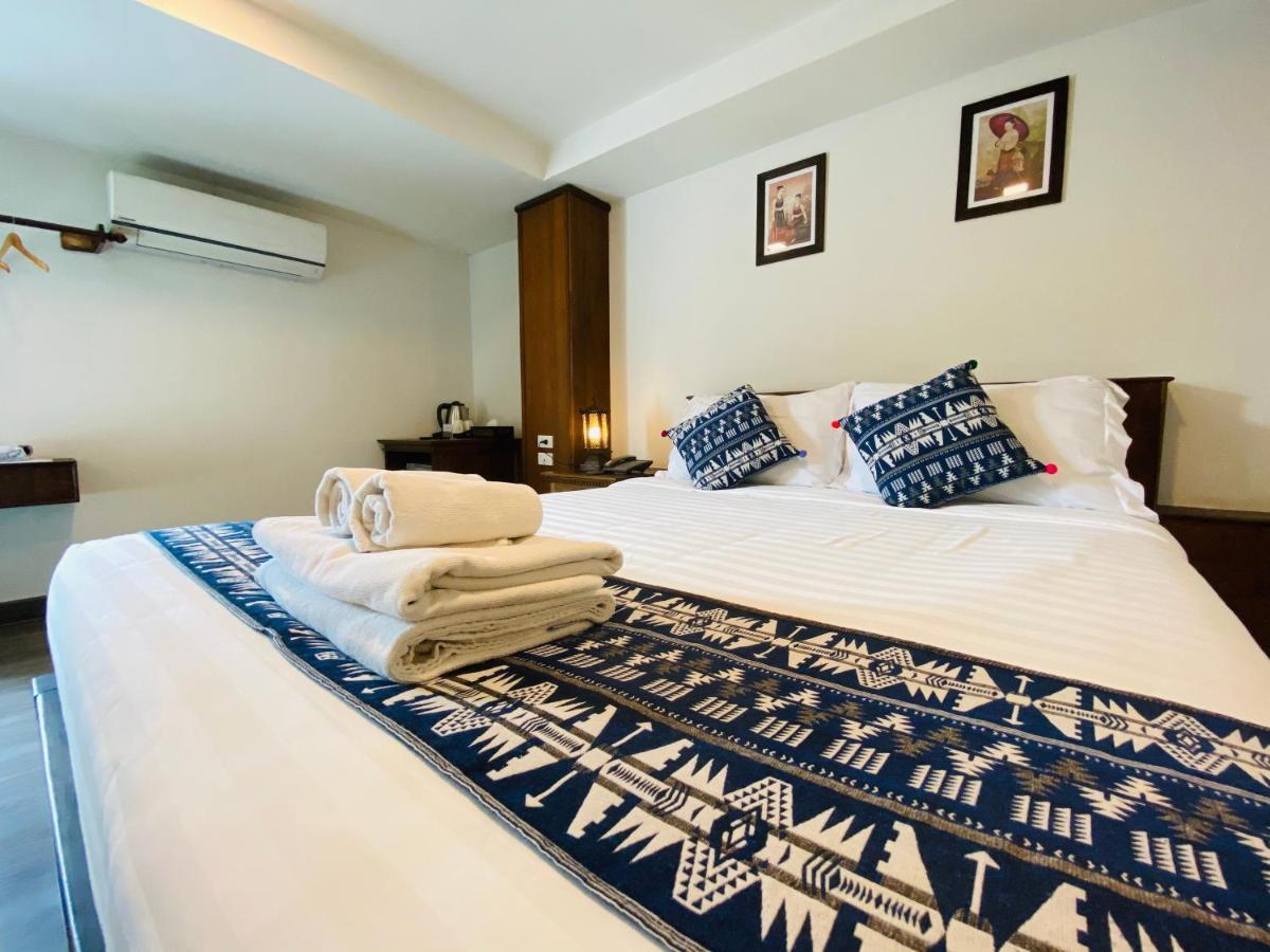 C Hotel Boutique And Comfort Chiang Mai Exterior photo